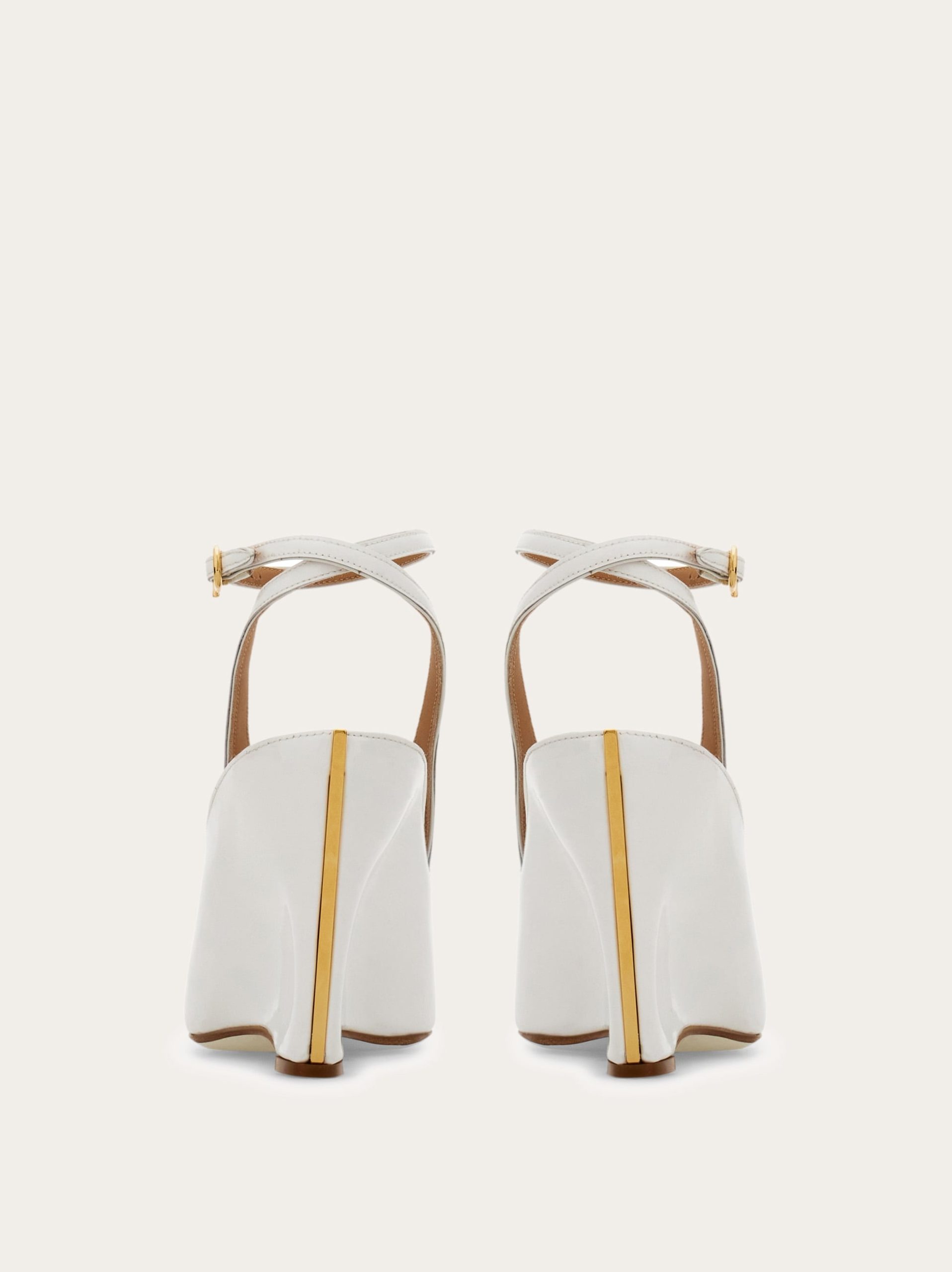 Ferragamo Peep toe wedge sandal - Image 6